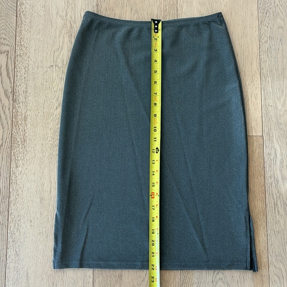 Ann Taylor Silver Grey Pencil Skirt - Picture 10 of 10
